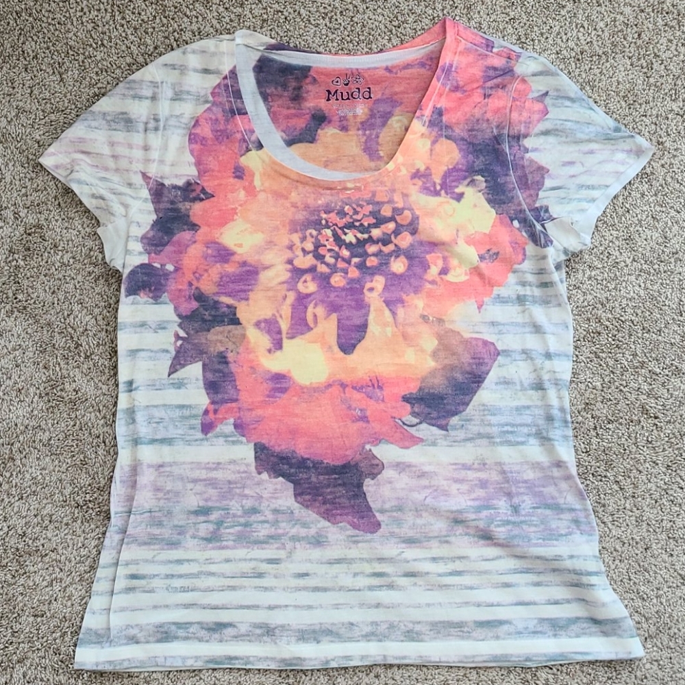 Jr's tee